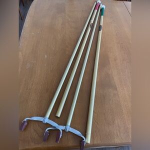 M & T Manufacturing Co Shuffleboard Two Piece Cues Partner Set of 2